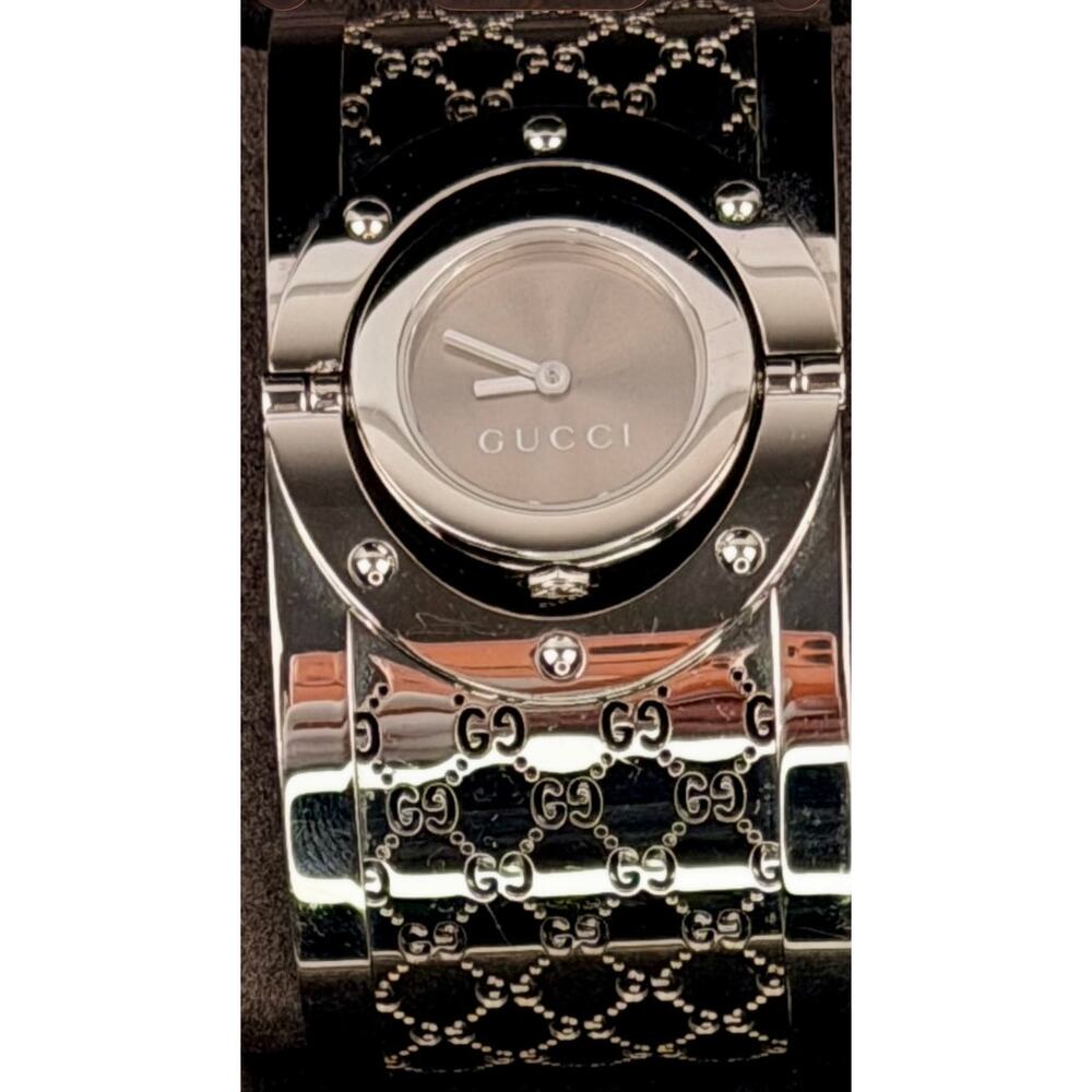 Gucci Stainless Steel 33mm Twirl Quartz Watch Brown